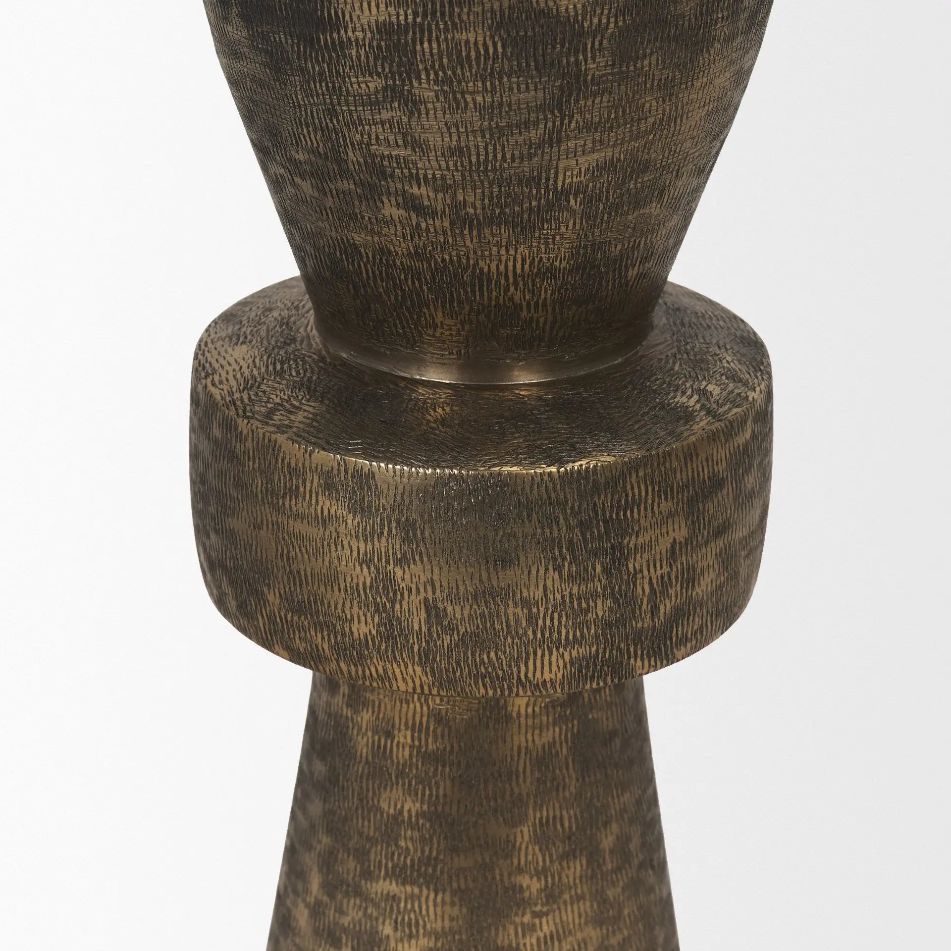 10" Antiqued Gold Metal Tabletop Votive Candle Holder Homeroots Home Decor