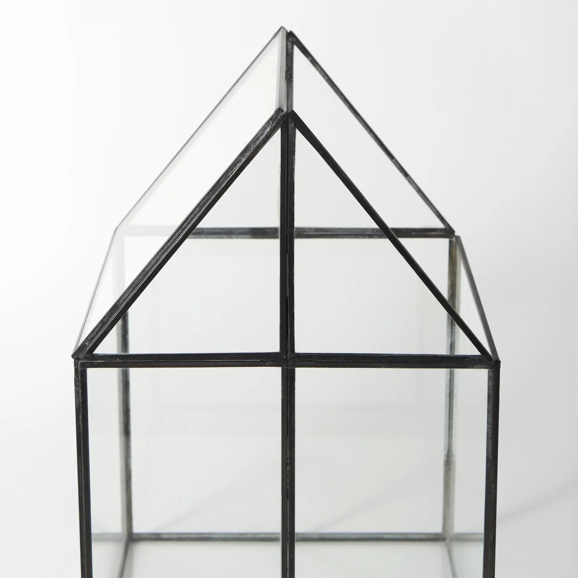 10" Black And Clear Glass And Metal Box Homeroots Office