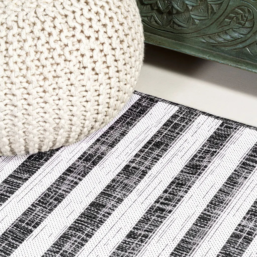 10' Black And Ivory Striped Indoor Outdoor Runner Rug Homeroots Outdoor