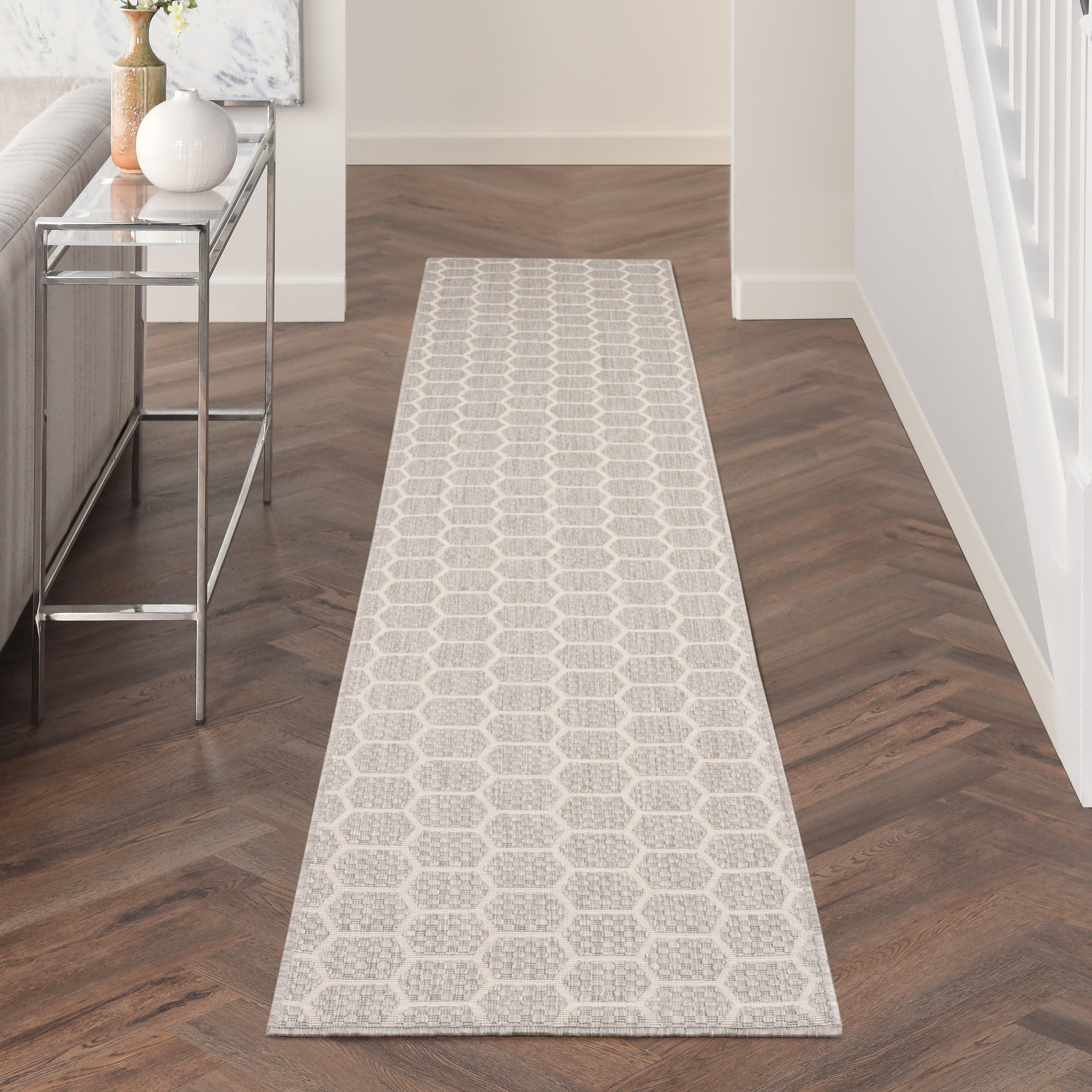 10' Gray And Ivory Geometric Indoor Outdoor Runner Rug Homeroots Outdoor