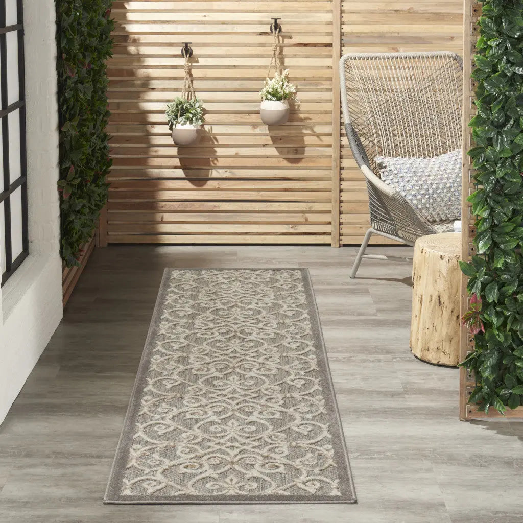 10' Gray And Ivory Indoor Outdoor Area Rug Homeroots Outdoor