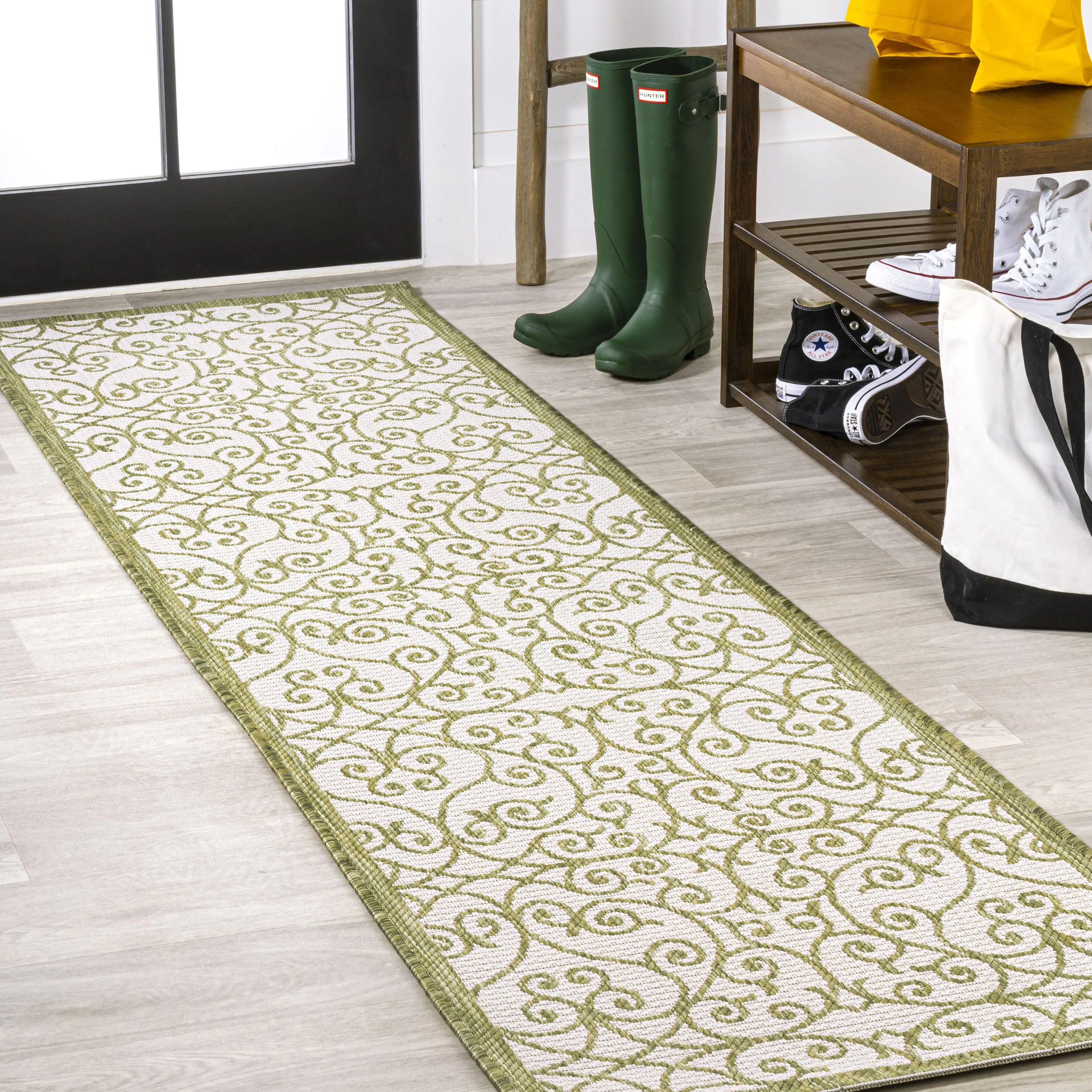 10' Green And Cream Geometric Indoor Outdoor Runner Rug Homeroots Outdoor