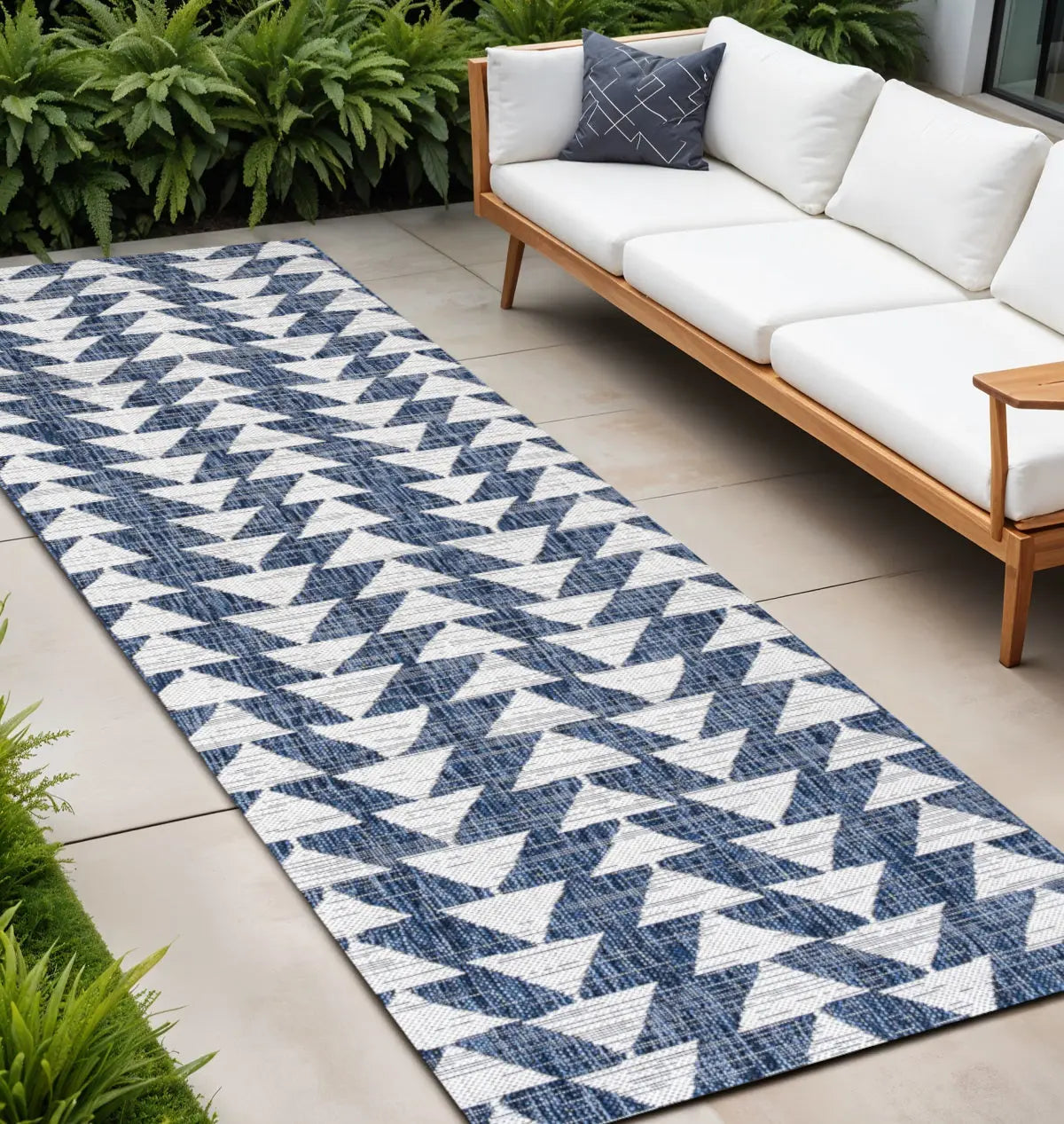 10' Ivory And Blue Geometric Indoor Outdoor Runner Rug Homeroots Outdoor