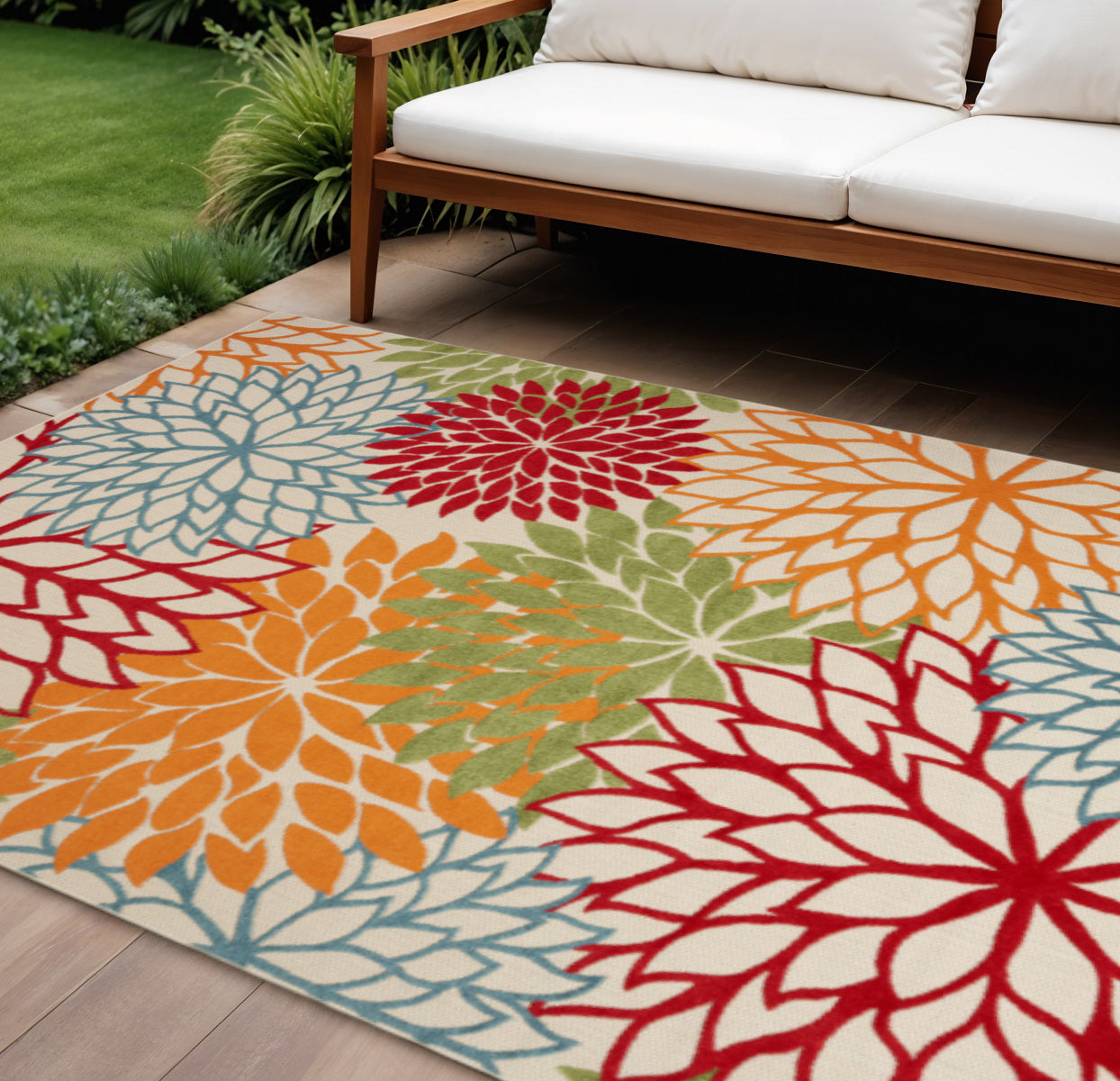 10' X 13' Green And Ivory Indoor Outdoor Area Rug - GreatEagleInc