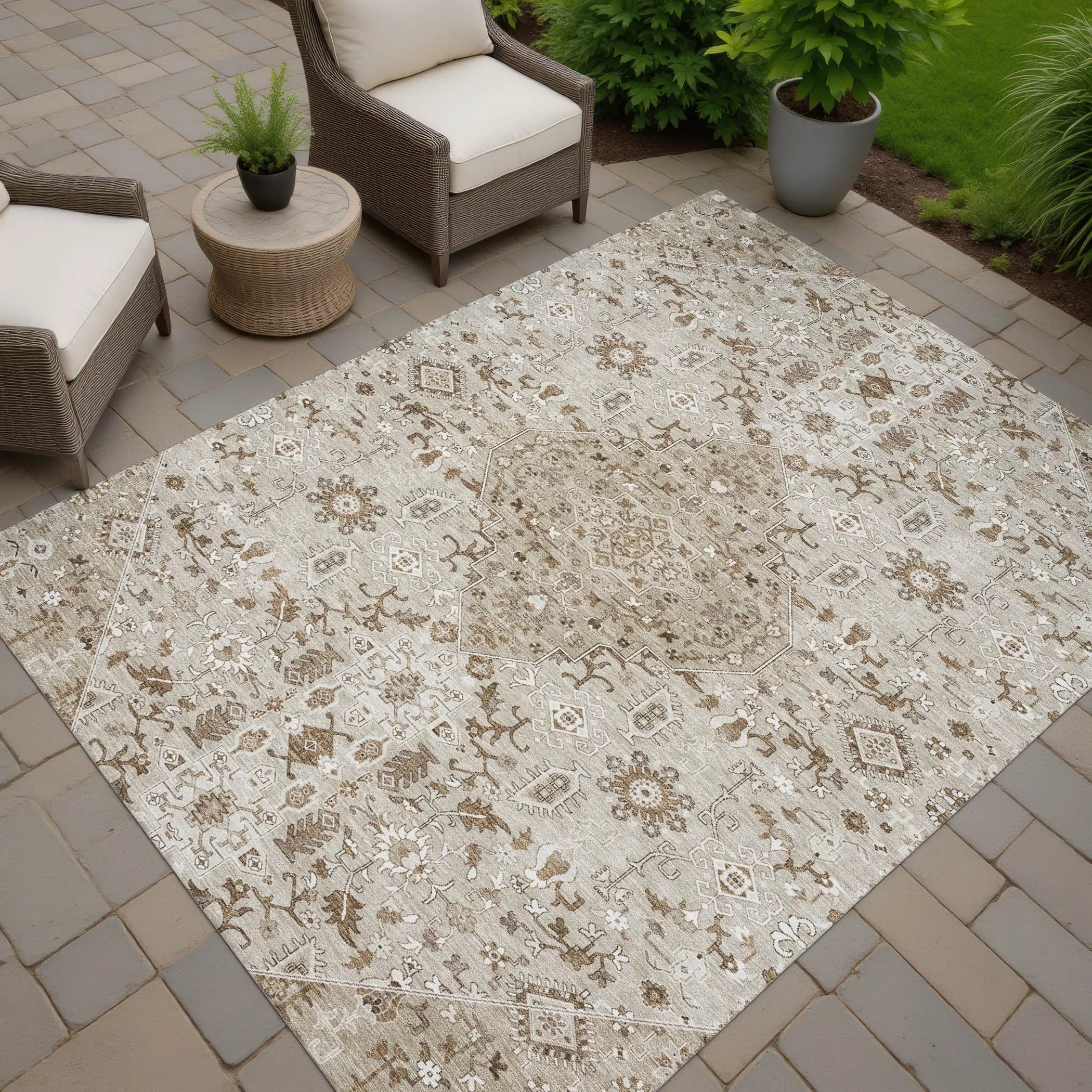 10' X 14' Beige And Graphite Medallion Washable Indoor Outdoor Area Rug Homeroots Outdoor