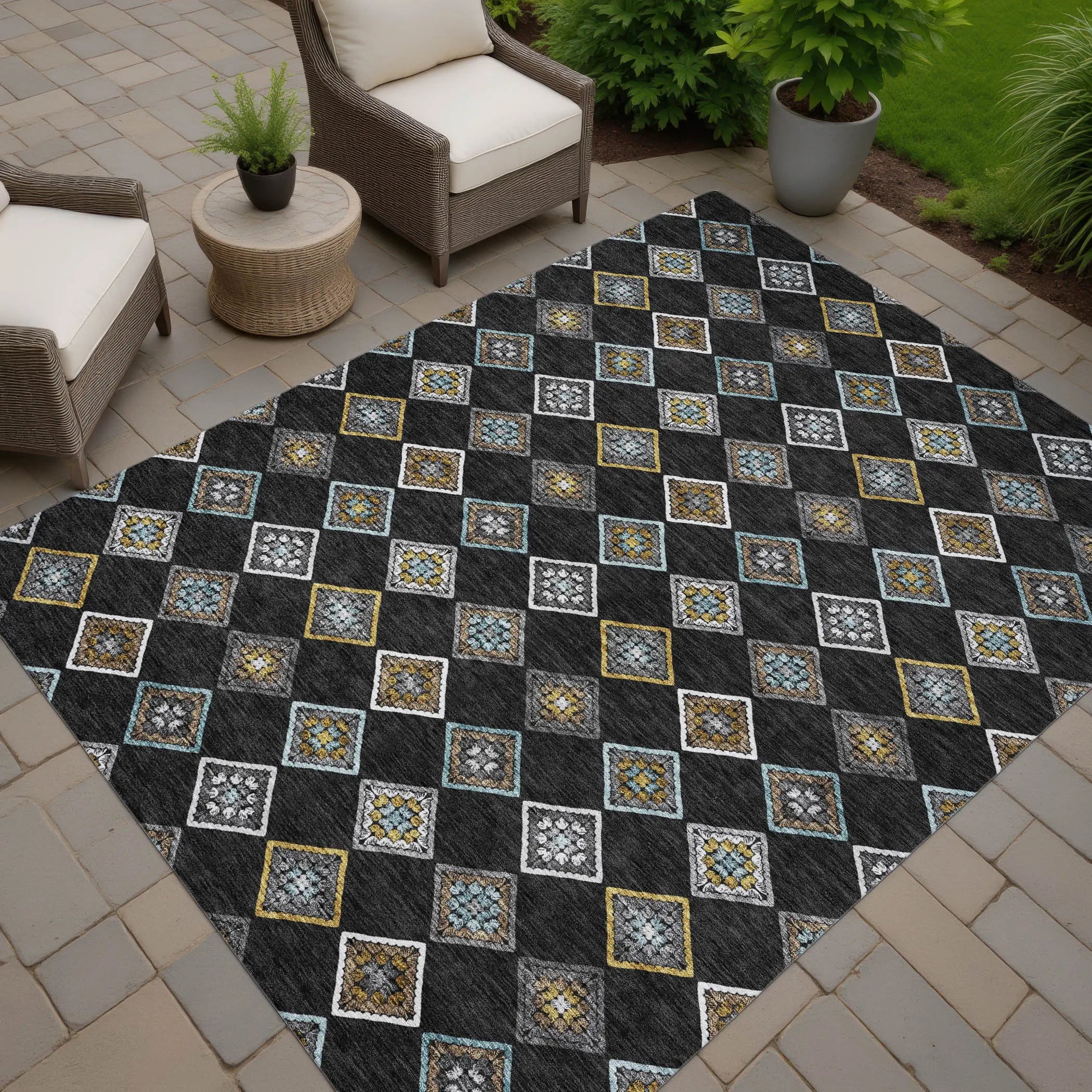 10' X 14' Black And Graphite Geometric Washable Indoor Outdoor Area Rug Homeroots Outdoor