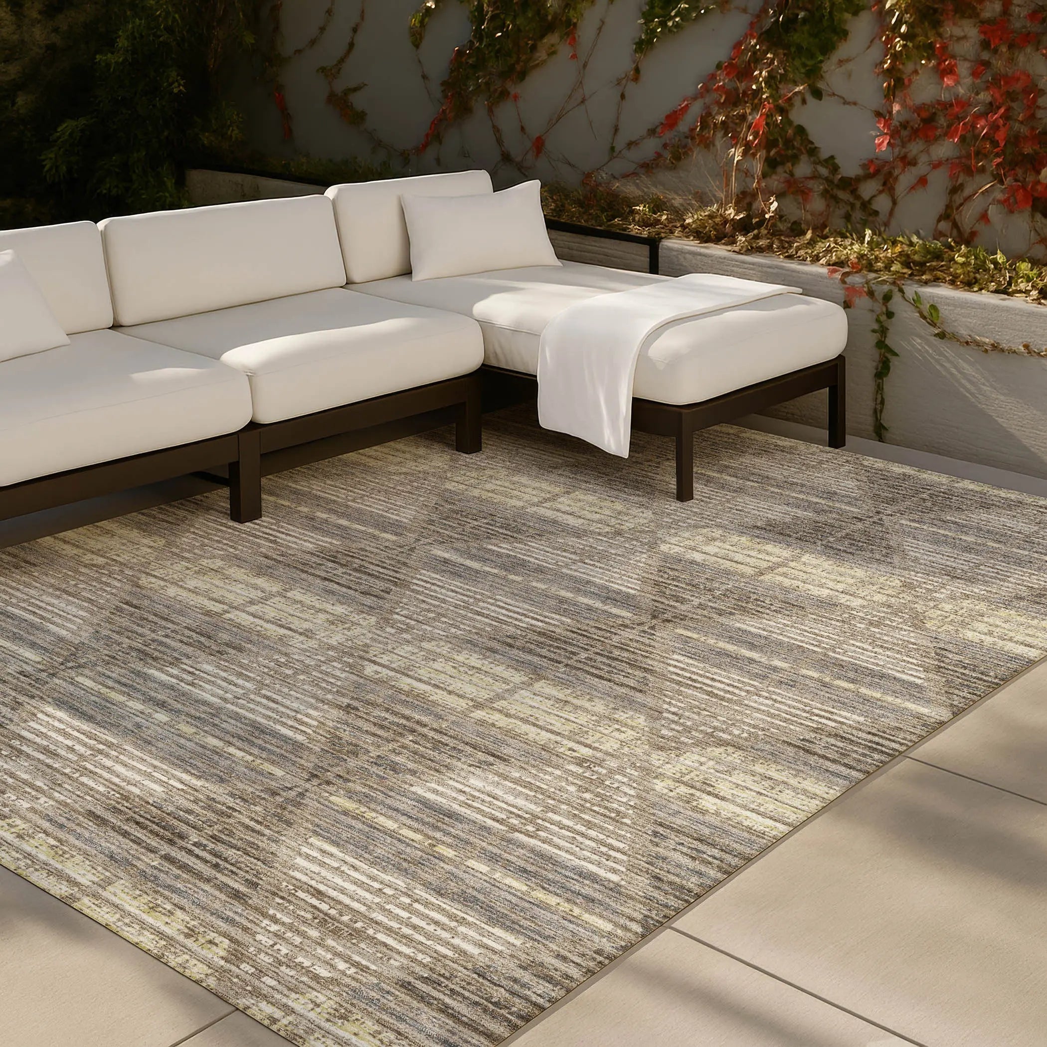 10' X 14' Brown And Beige Geometric Washable Indoor Outdoor Area Rug Homeroots Outdoor