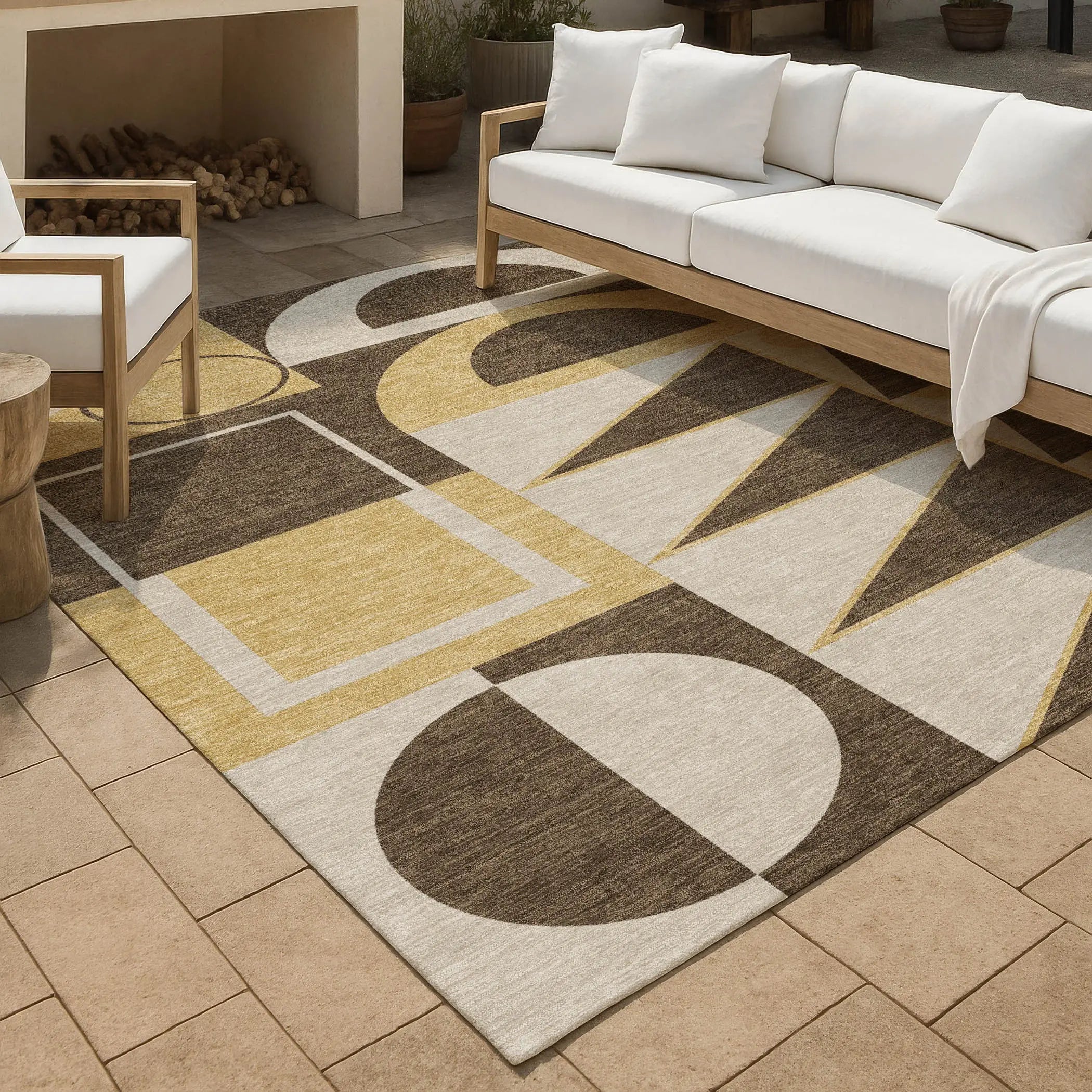 10' X 14' Chocolate And Gold Geometric Washable Indoor Outdoor Area Rug Homeroots Outdoor