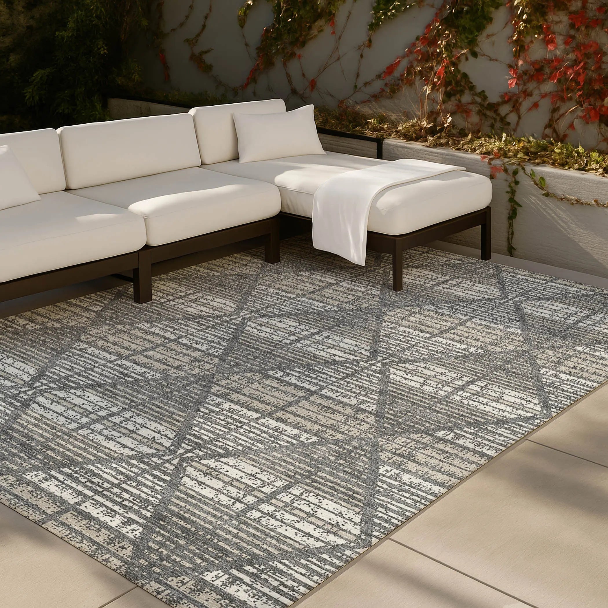 10' X 14' Gray And Taupe Geometric Washable Indoor Outdoor Area Rug Homeroots Outdoor