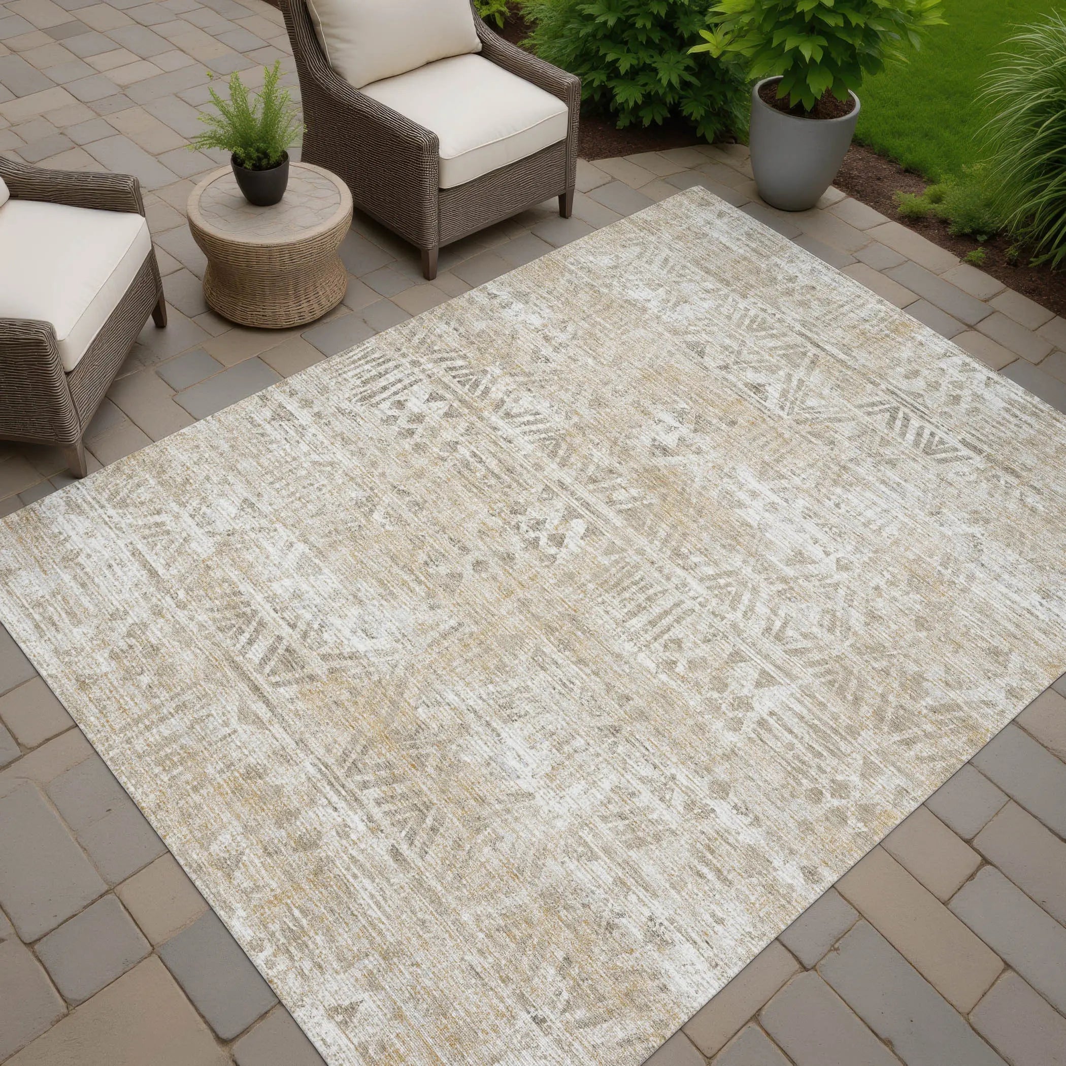 10' X 14' Ivory And Beige Geometric Washable Indoor Outdoor Area Rug Homeroots Outdoor