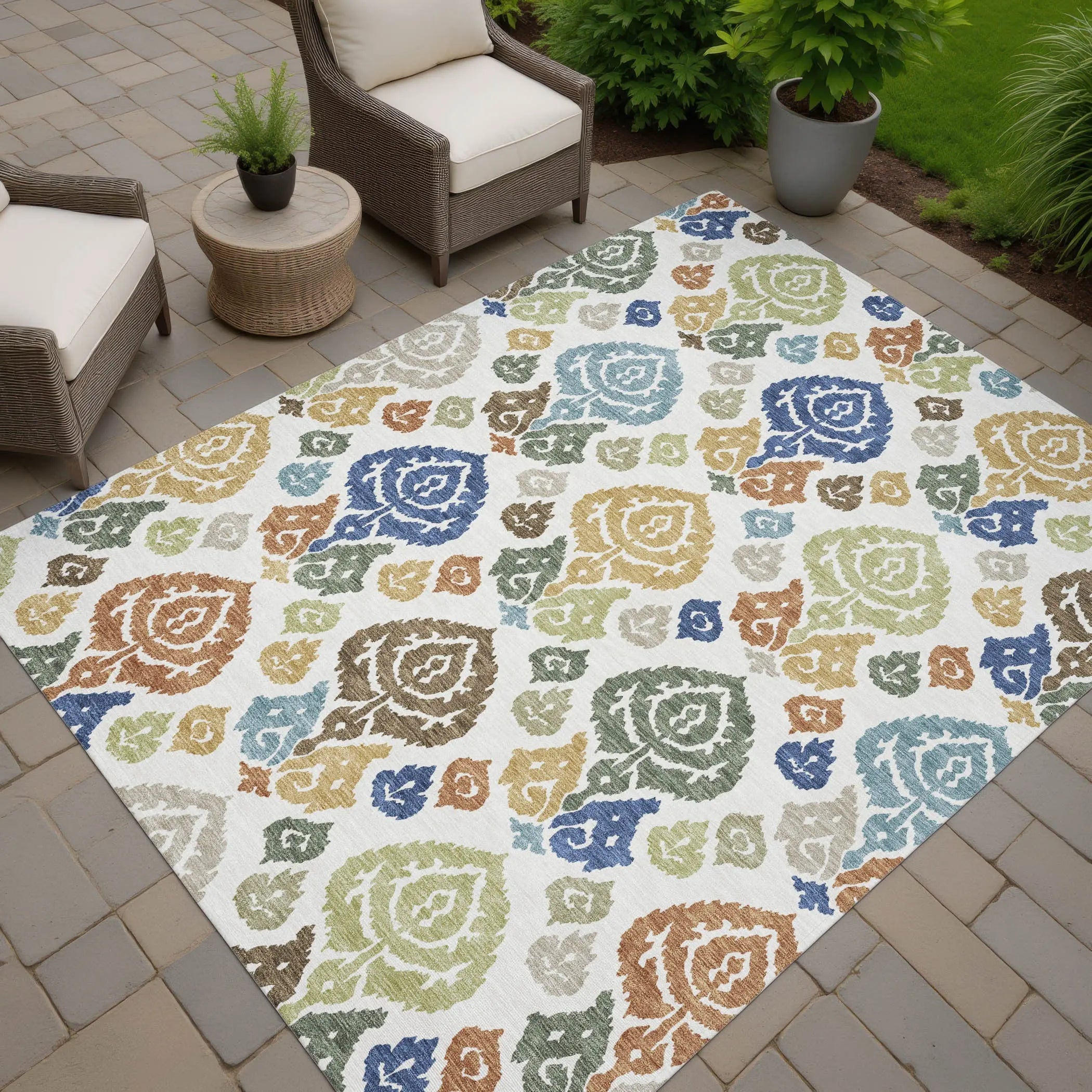 10' X 14' Ivory And Gold Damask Washable Indoor Outdoor Area Rug Homeroots Outdoor