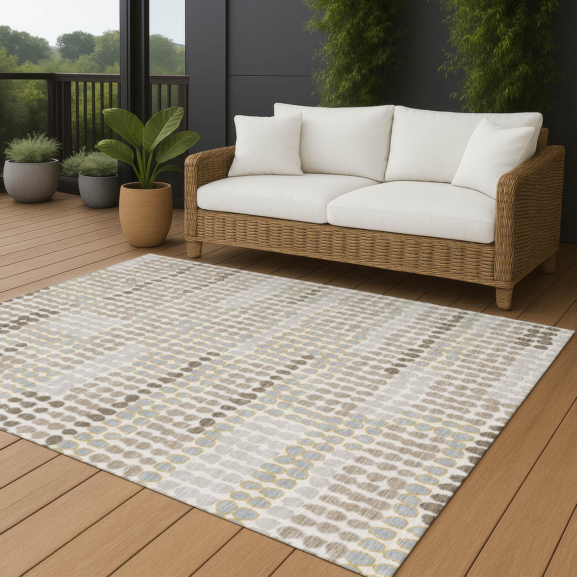 10' X 14' Ivory And Silver Geometric Washable Indoor Outdoor Area Rug Homeroots Outdoor