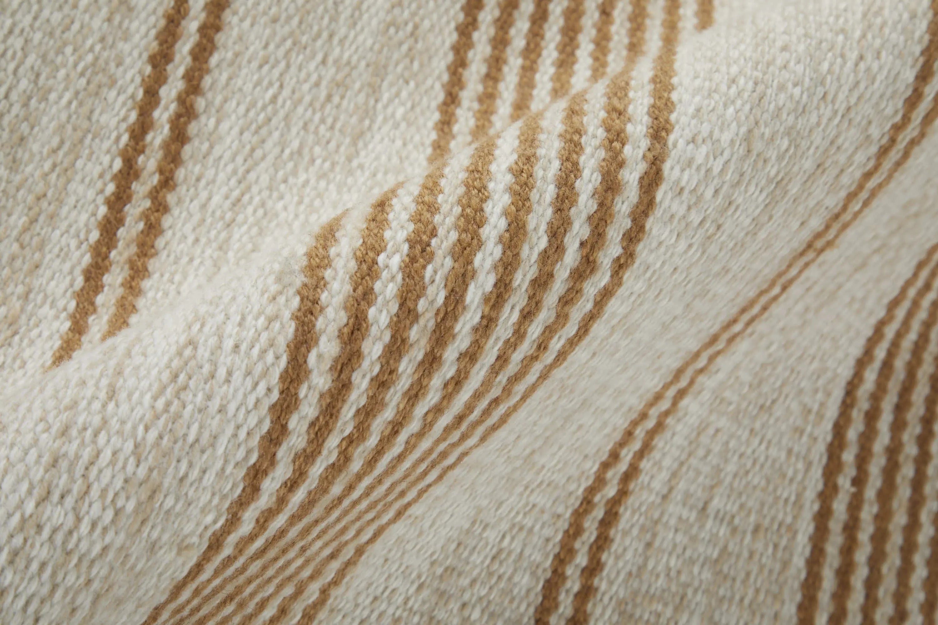 10' X 14' Ivory Taupe And Brown Striped Dhurrie Hand Woven Stain Resistant Area Rug Homeroots Outdoor