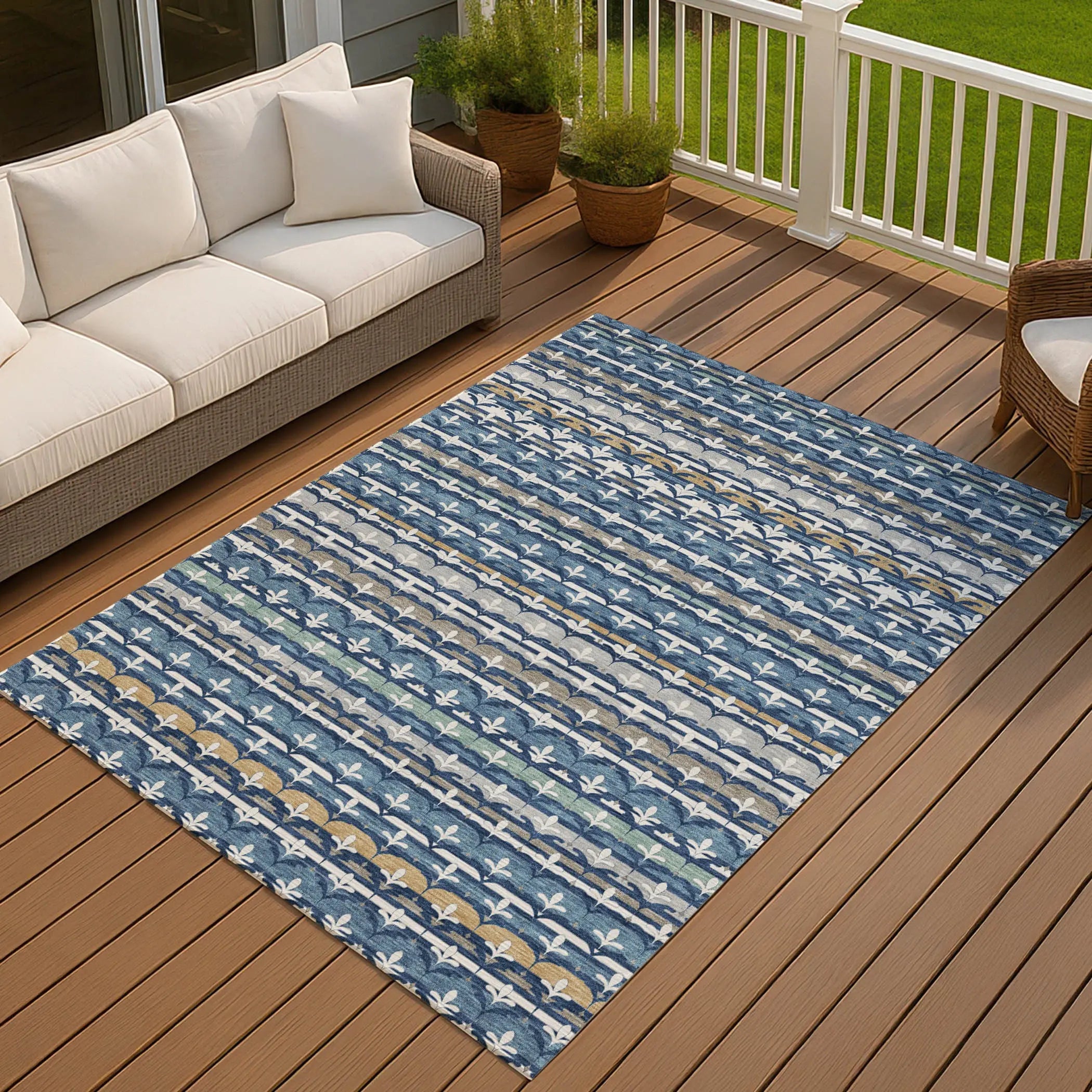 10' X 14' Navy Blue And Blue Damask Washable Indoor Outdoor Area Rug Homeroots Outdoor