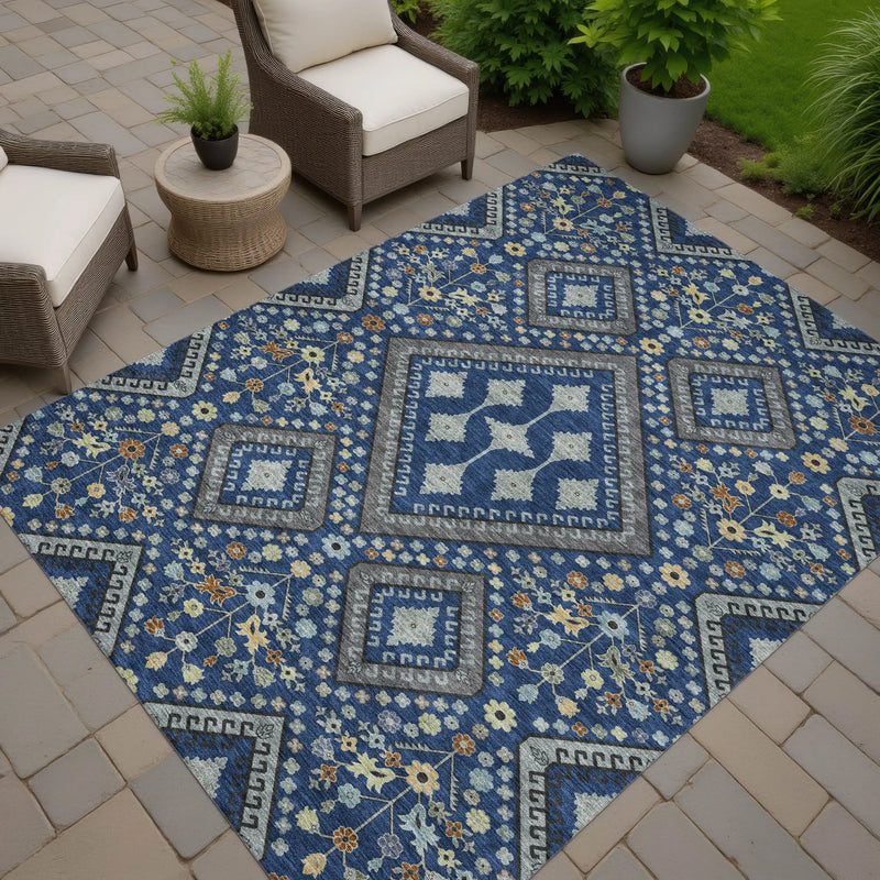 10' X 14' Navy Blue And Ivory Medallion Washable Indoor Outdoor Area Rug Homeroots Outdoor