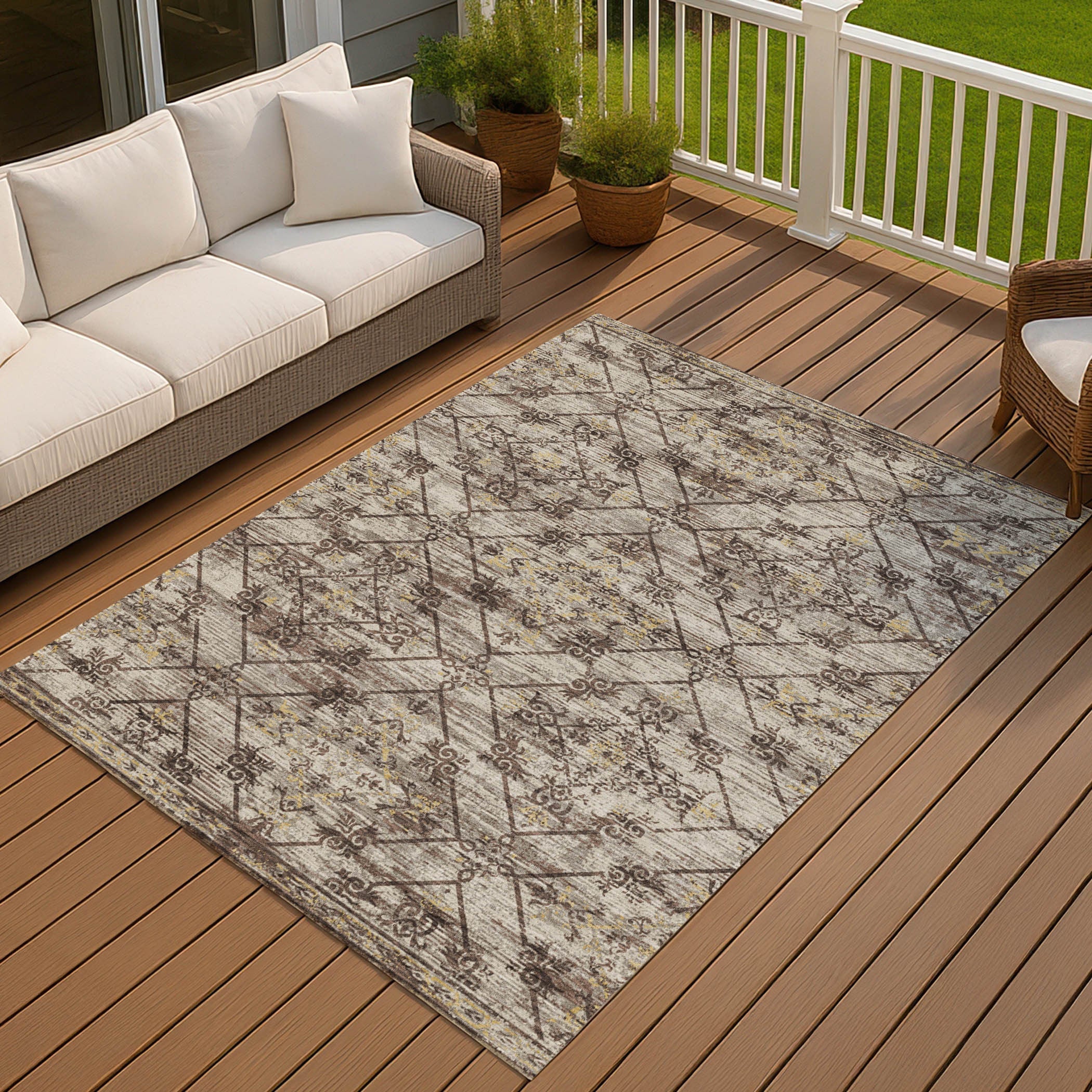 10' X 14' Taupe And Ivory Geometric Washable Indoor Outdoor Area Rug Homeroots Outdoor