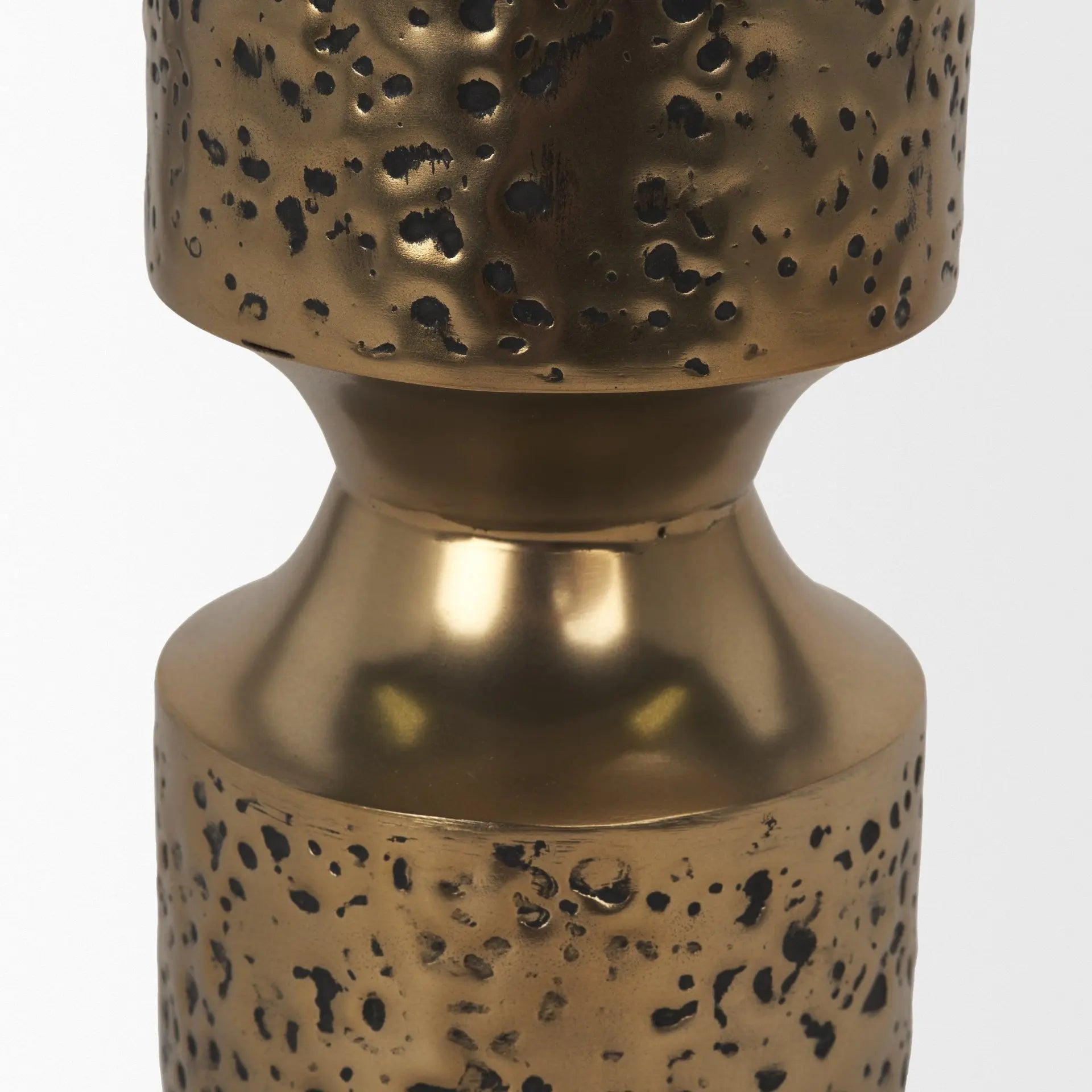 11" Antiqued Gold Metal Tabletop Votive Candle Holder Homeroots Home Decor