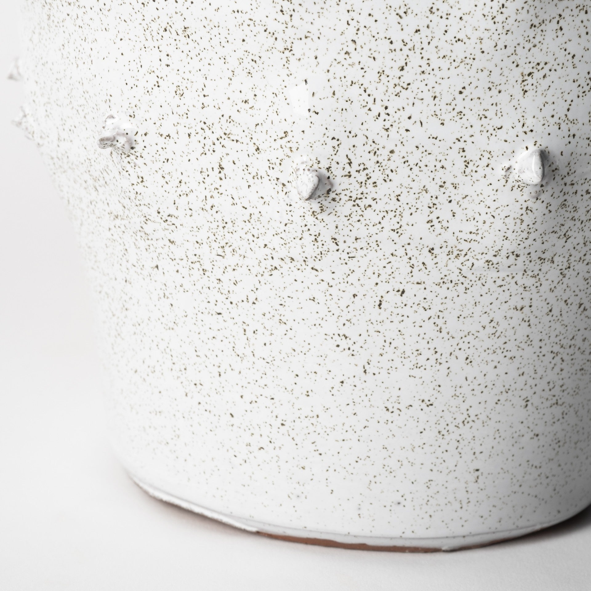 11" White Abstract Cylinder Ceramic Table Vase Homeroots Home Decor