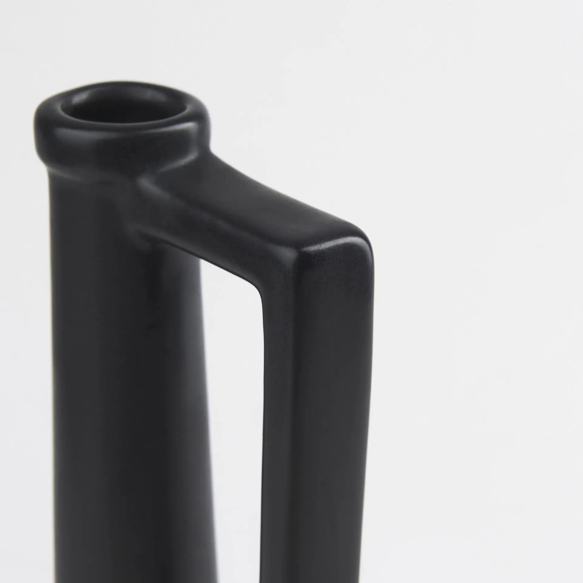 13" Black Ceramic Table Vase Homeroots Home Decor