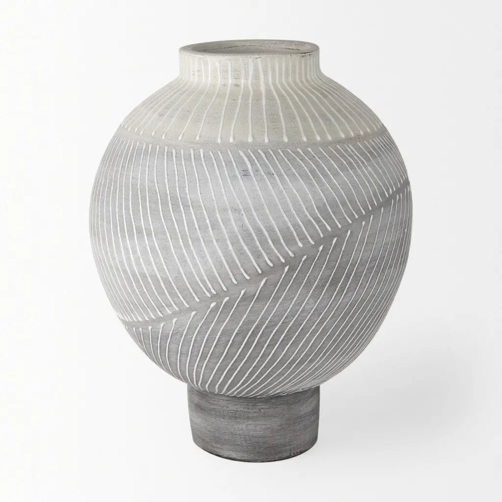 13" Gray And White Ombre Ceramic Round Table Vase Homeroots Home Decor