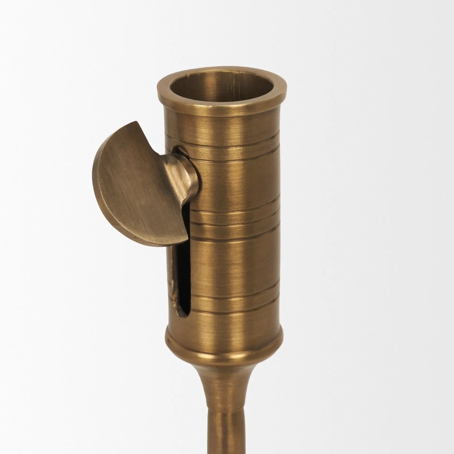 14" Antiqued Brass Metal Tabletop Taper Candlestick Homeroots Home Decor