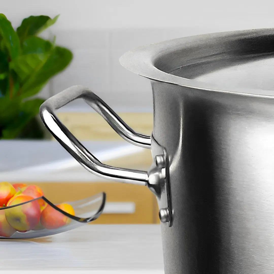14" Silver Stainless Steel Stock Pot Homeroots Kitchen & Dining