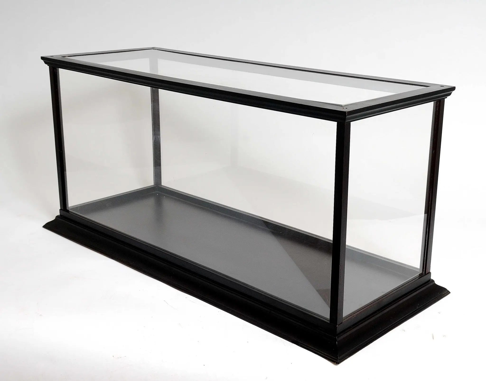 14" X 37.5" X 15" Display Case For Speed Boat Homeroots Kitchen & Dining