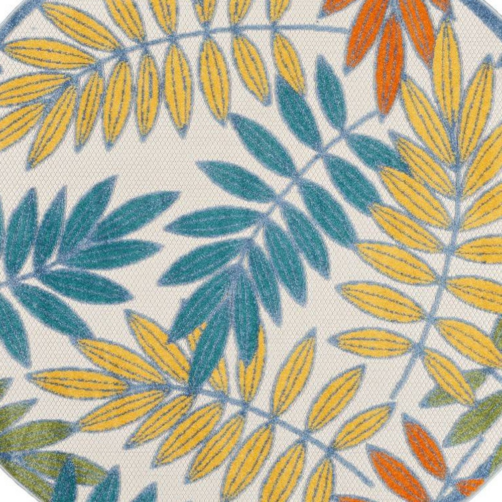 5' X 5' Ivory And Blue Round Indoor Outdoor Area Rug - GreatEagleInc