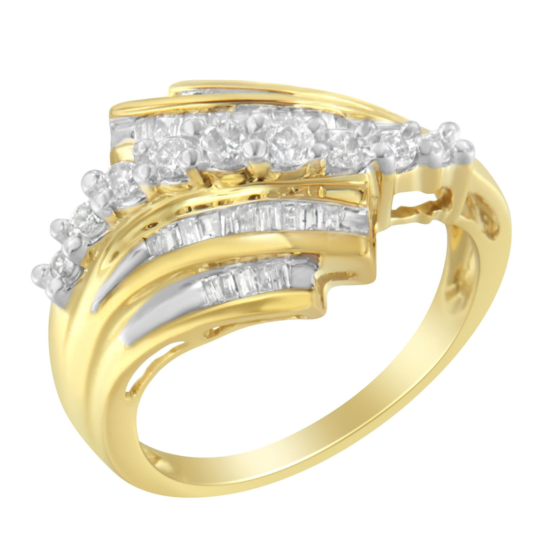10K Yellow Gold Round and Baguette Diamond-Cut Ring (1/2 Cttw, I-J Color, I1-I2 Clarity) Luxcom