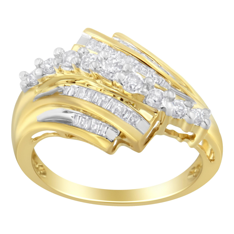 10K Yellow Gold Round and Baguette Diamond-Cut Ring (1/2 Cttw, I-J Color, I1-I2 Clarity) Luxcom