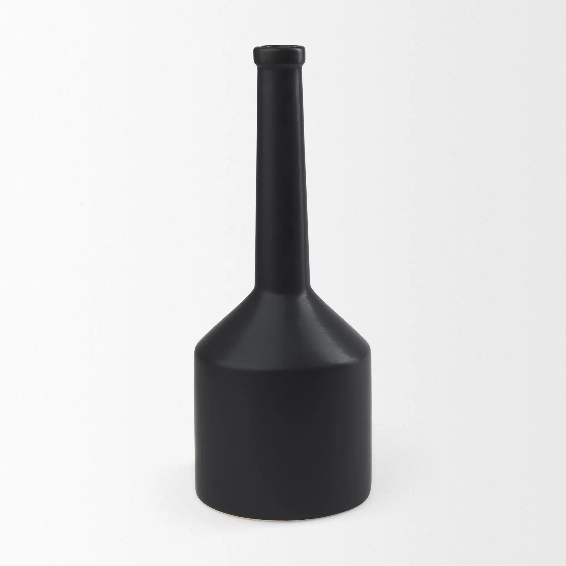 16" Black Ceramic Table Vase Homeroots Home Decor