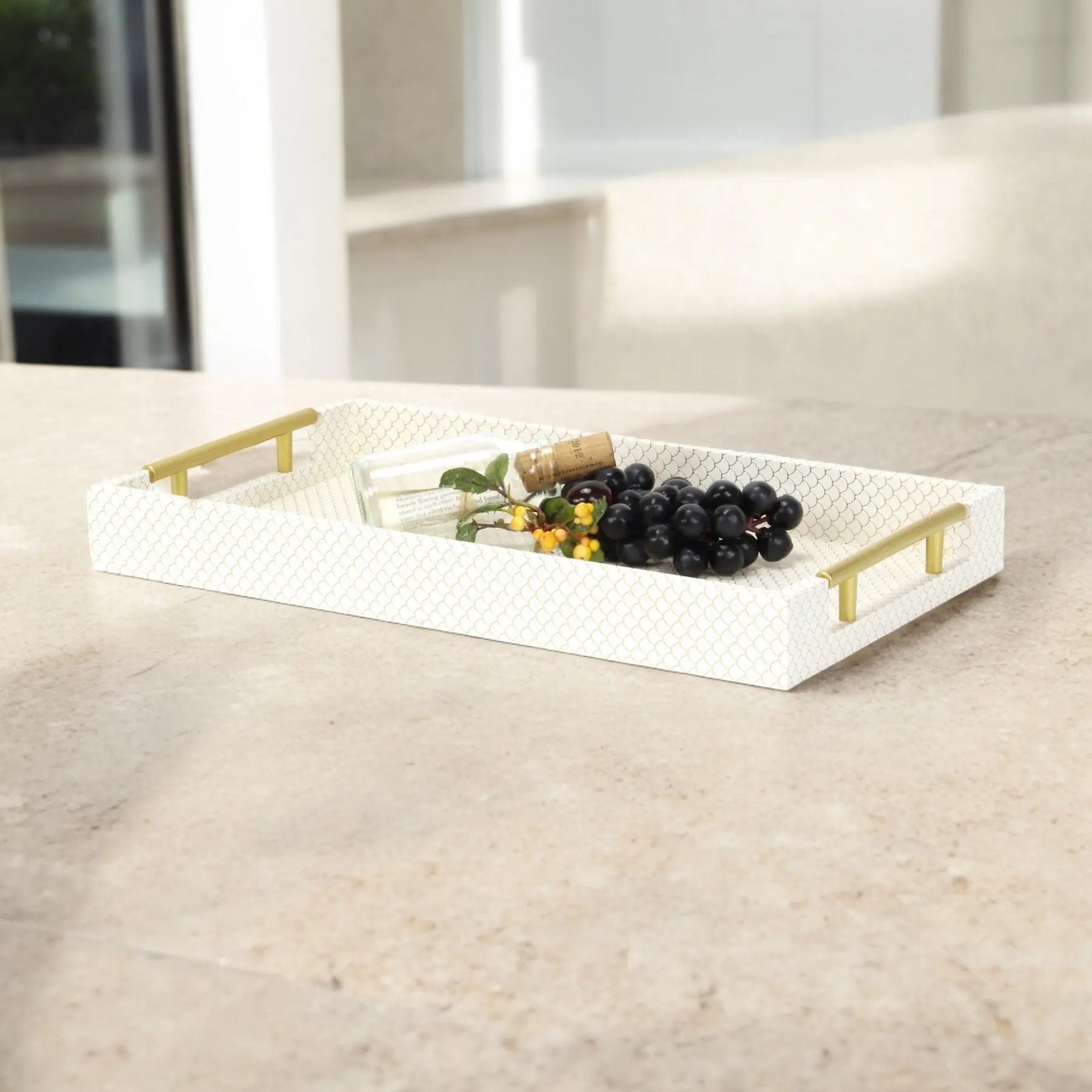 16" Ivory And Gold Geometric Print Handmade Serving Tray With Handles Homeroots Kitchen & Dining