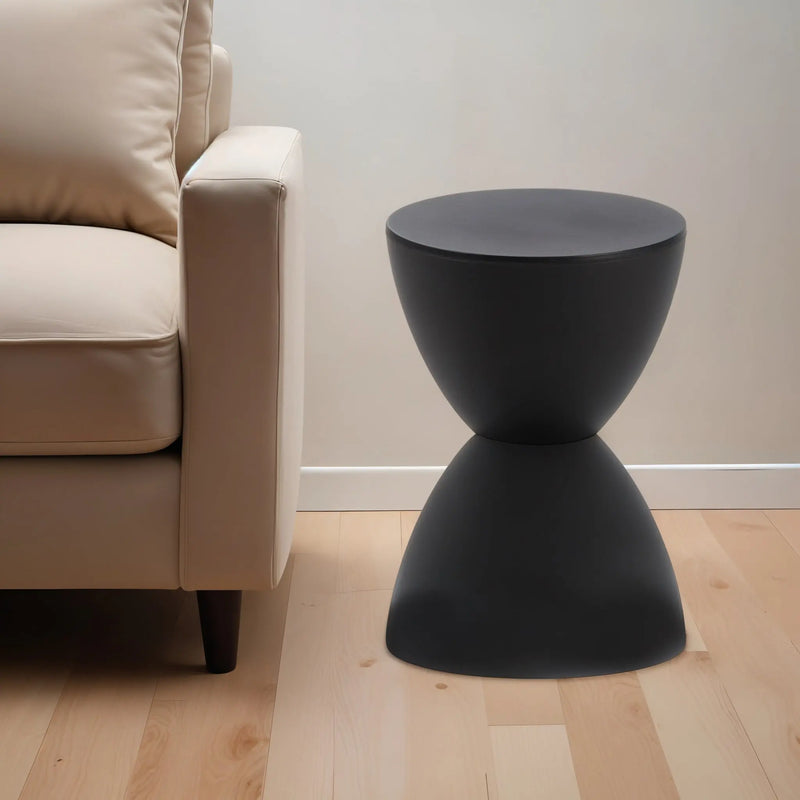 17" Black Heavy Duty Plastic Round End Table Homeroots Living Room