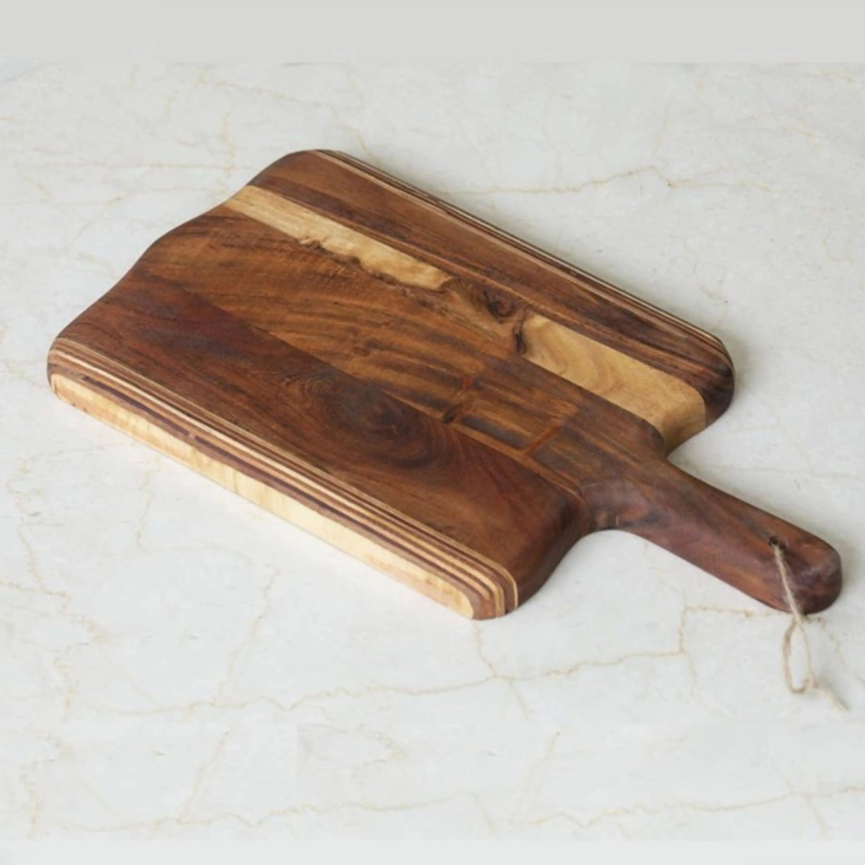 17" Brown Solid Wood Cutting Board Homeroots Kitchen & Dining