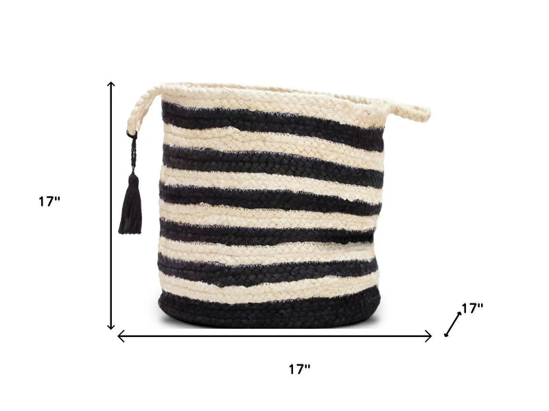 17" Ivory Nesting Jute Basket Homeroots Office