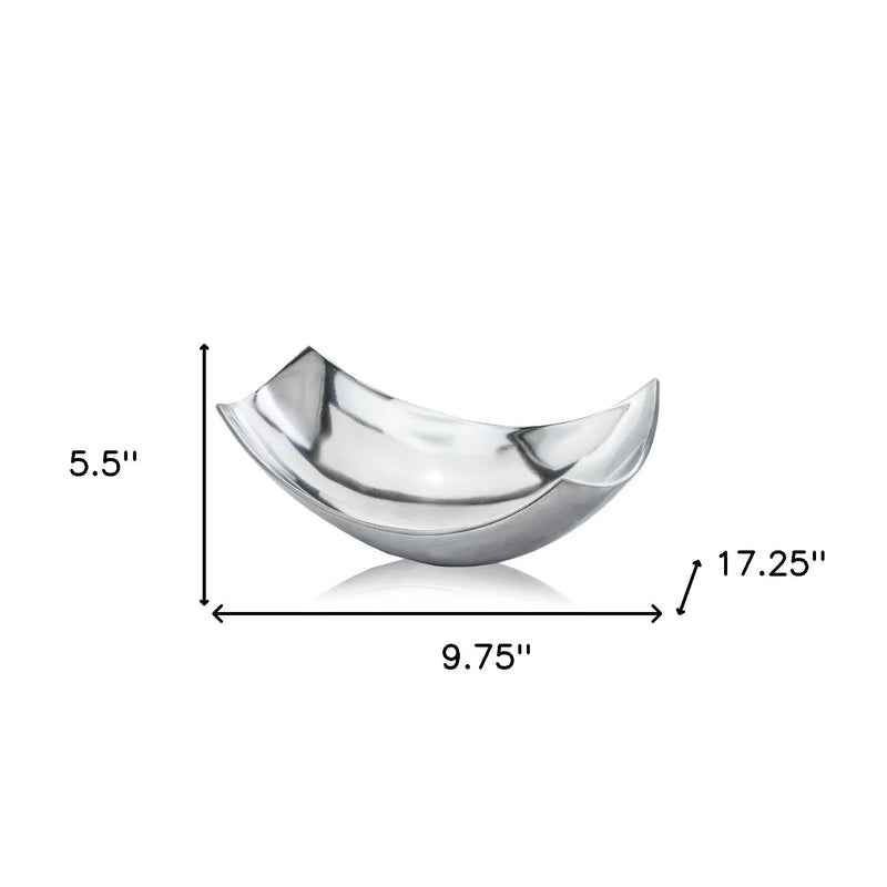17" Silver Aluminum Scoop Centerpiece Bowl Homeroots Kitchen & Dining