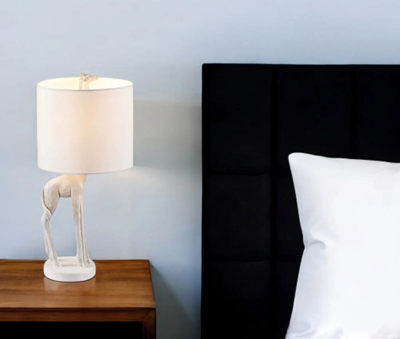 17" White Textured Giraffe Table Lamp With White Drum Shade Homeroots Lighting
