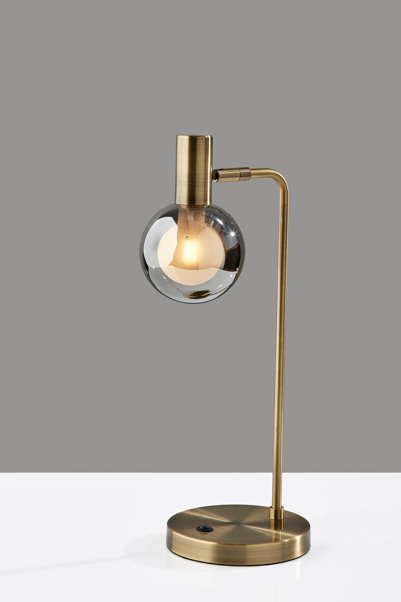 18" Antiqued Brass Metal Cylinder Desk Table Lamp With Gray Globe Shade With Starling LED Bulb - GreatEagleInc