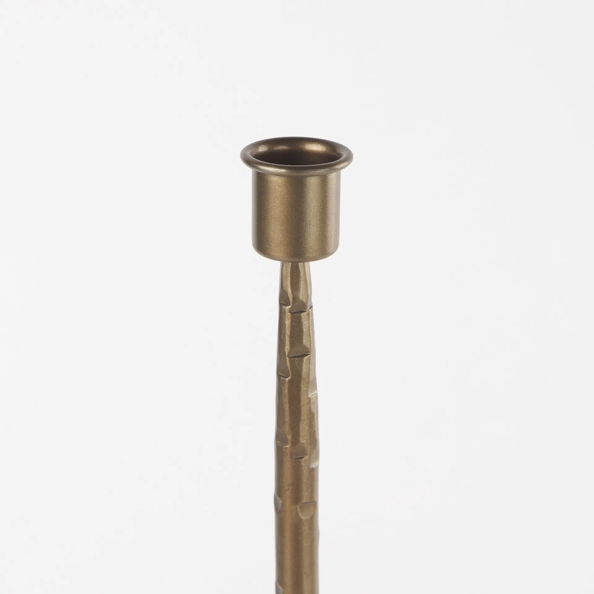 18" Gold Metal Floor Taper Candlestick Homeroots Home Decor