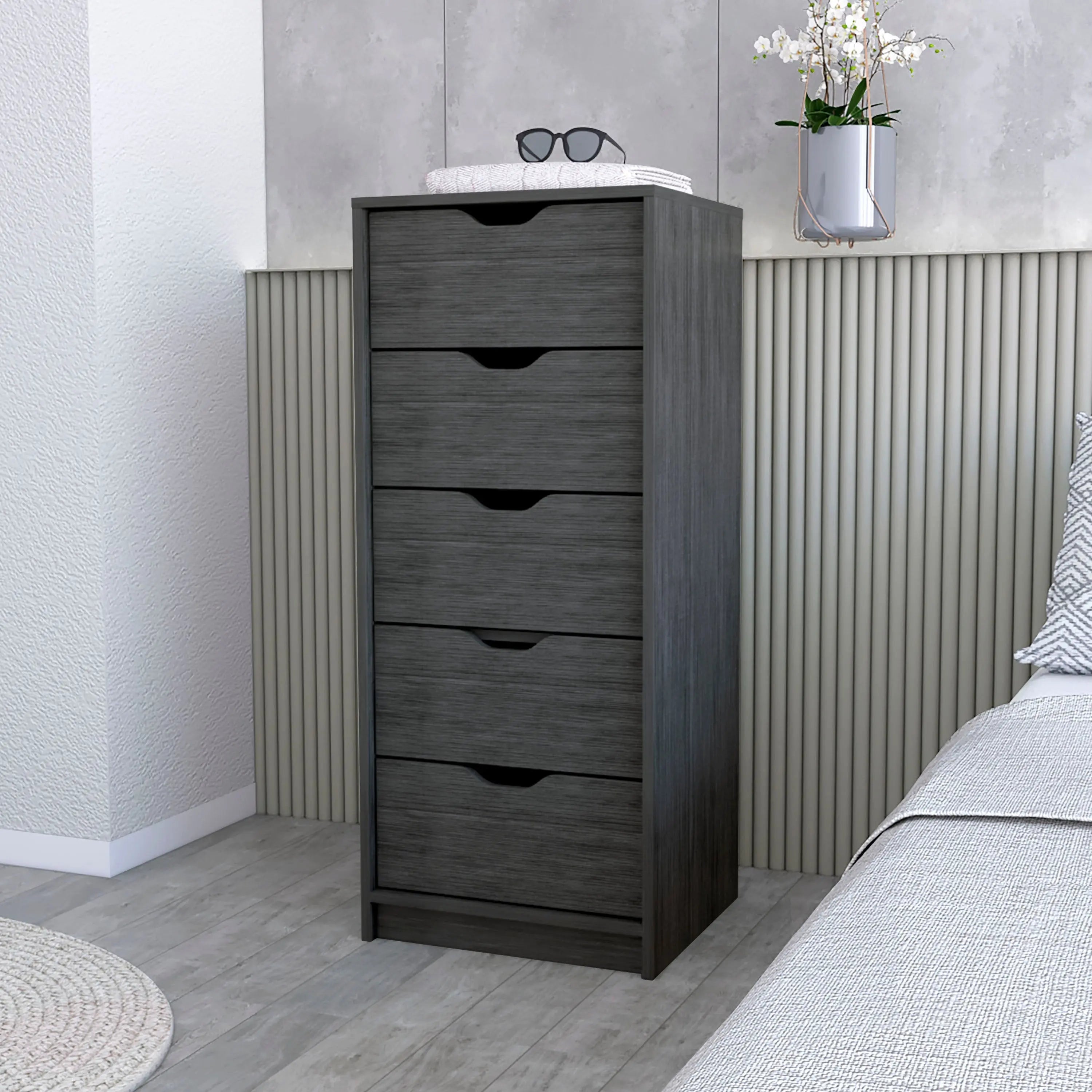 18" Gray Five Drawer Standard Chest Homeroots Bed & Bath