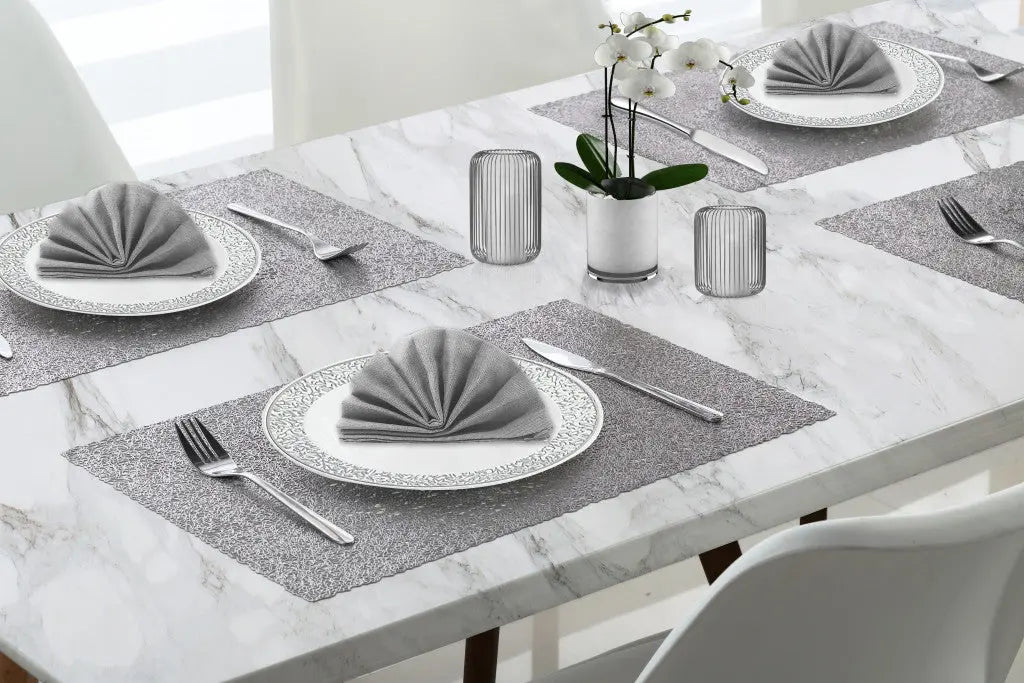 18" Set of Four Silver Vinyl Placemats Homeroots Kitchen & Dining