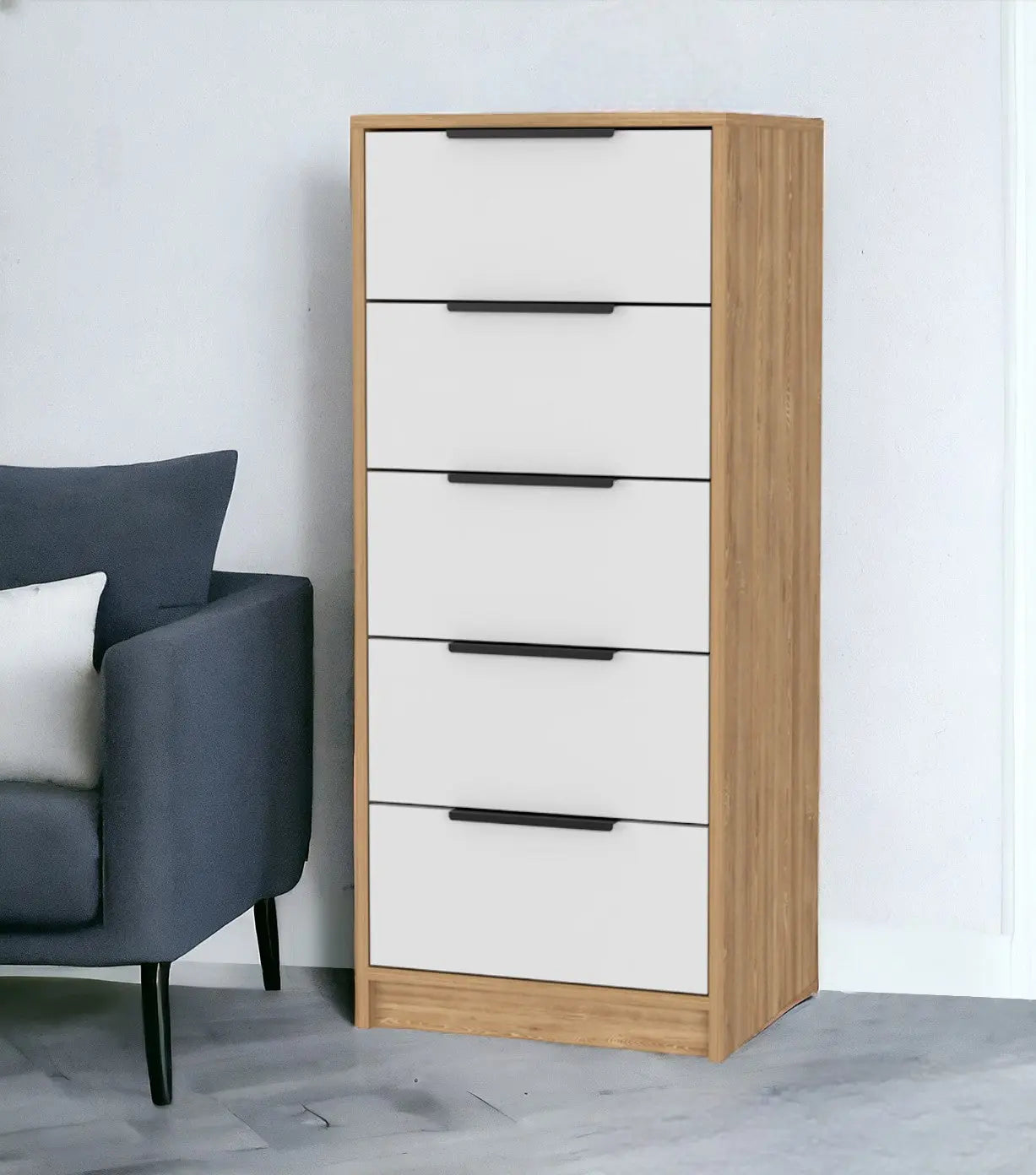 18" White and Natural Five Drawer Standard Chest Homeroots Bed & Bath