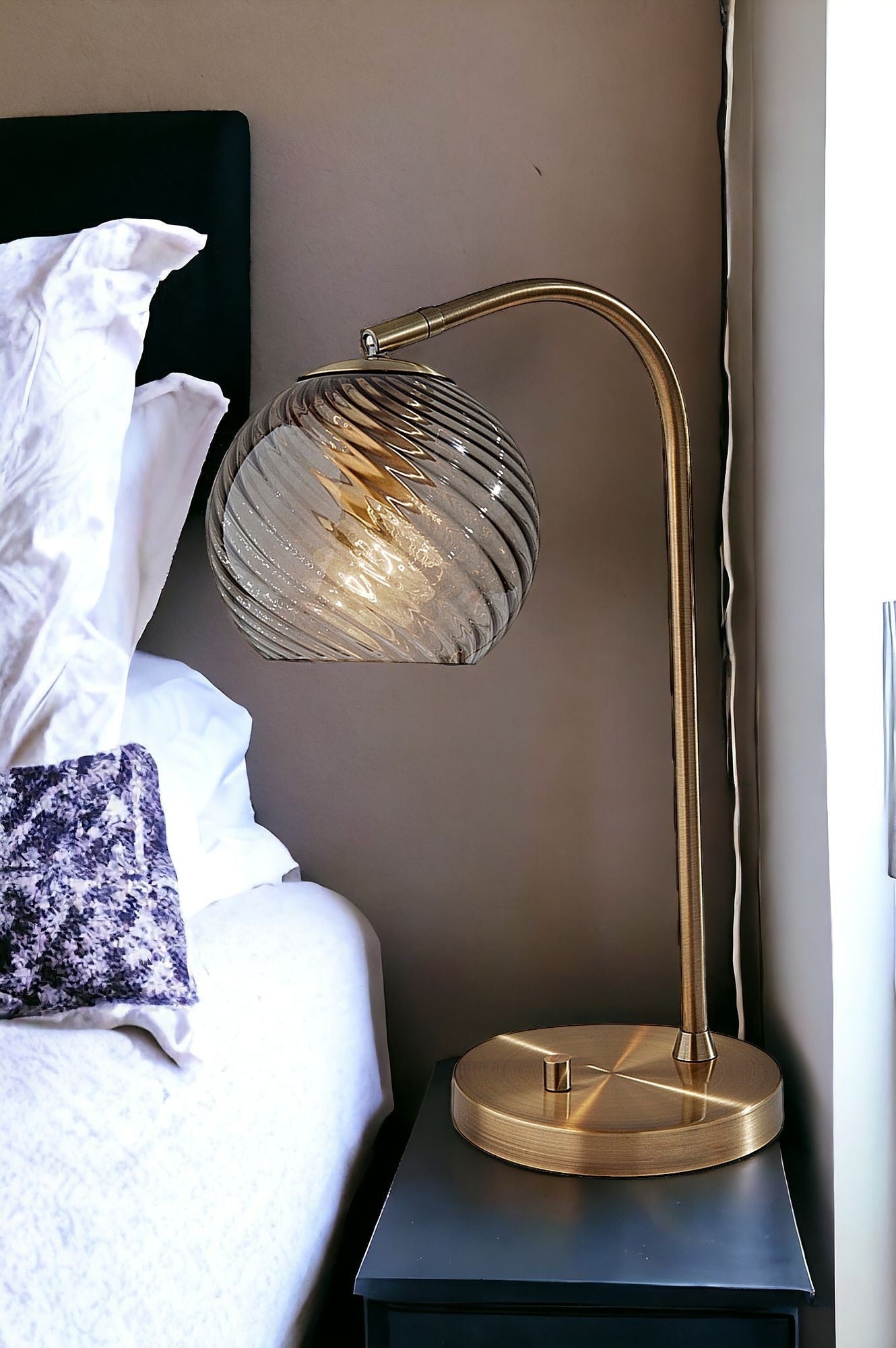 19" Antiqued Brass Metal Desk Lamp With Light Gray Swirl Globe Shade - GreatEagleInc