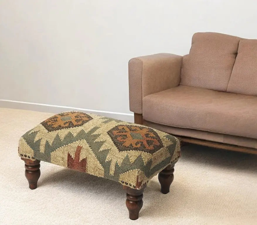 20" Beige Brown and Green Jute And Wool Southwestern Footstool Homeroots Living Room