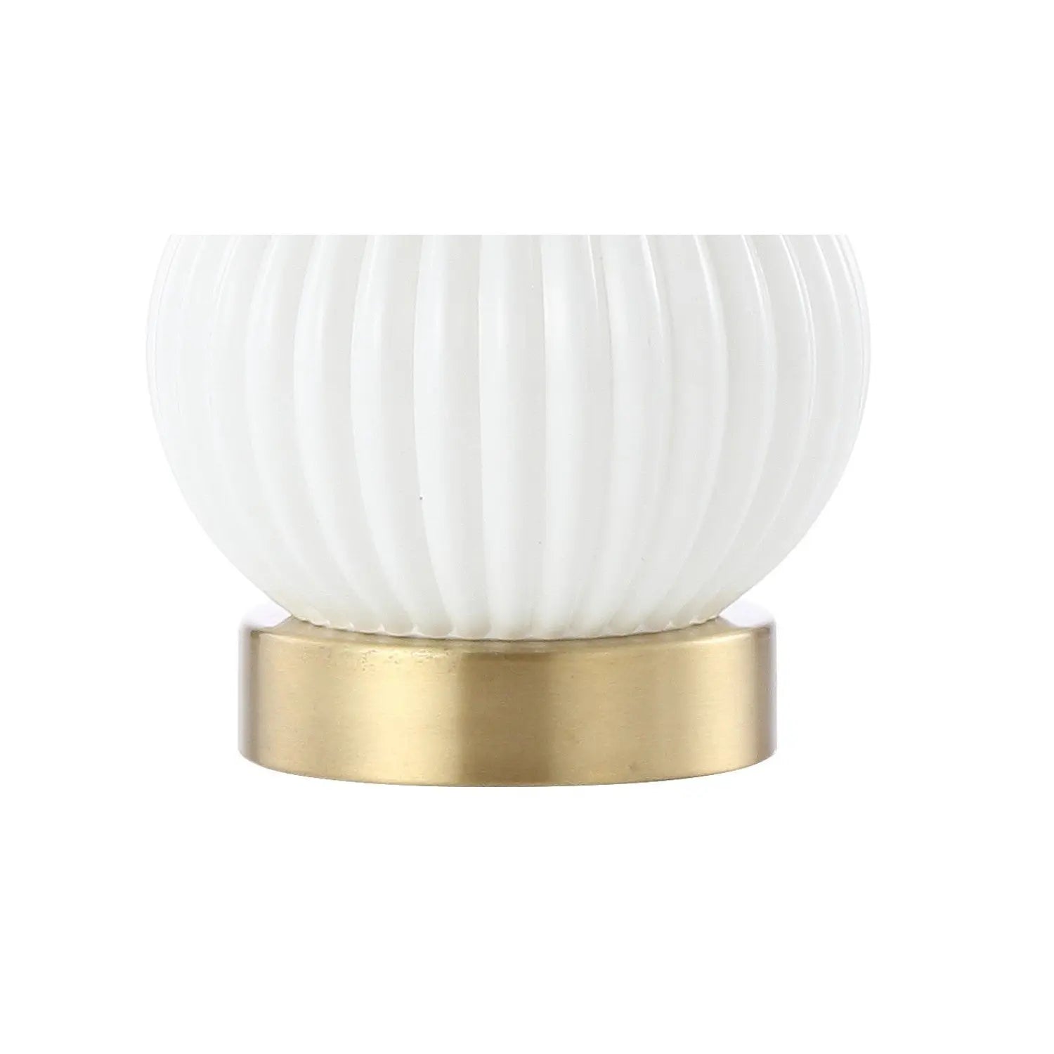 20" Gold Globe Globe Lamp With Drum Shade Homeroots Lighting