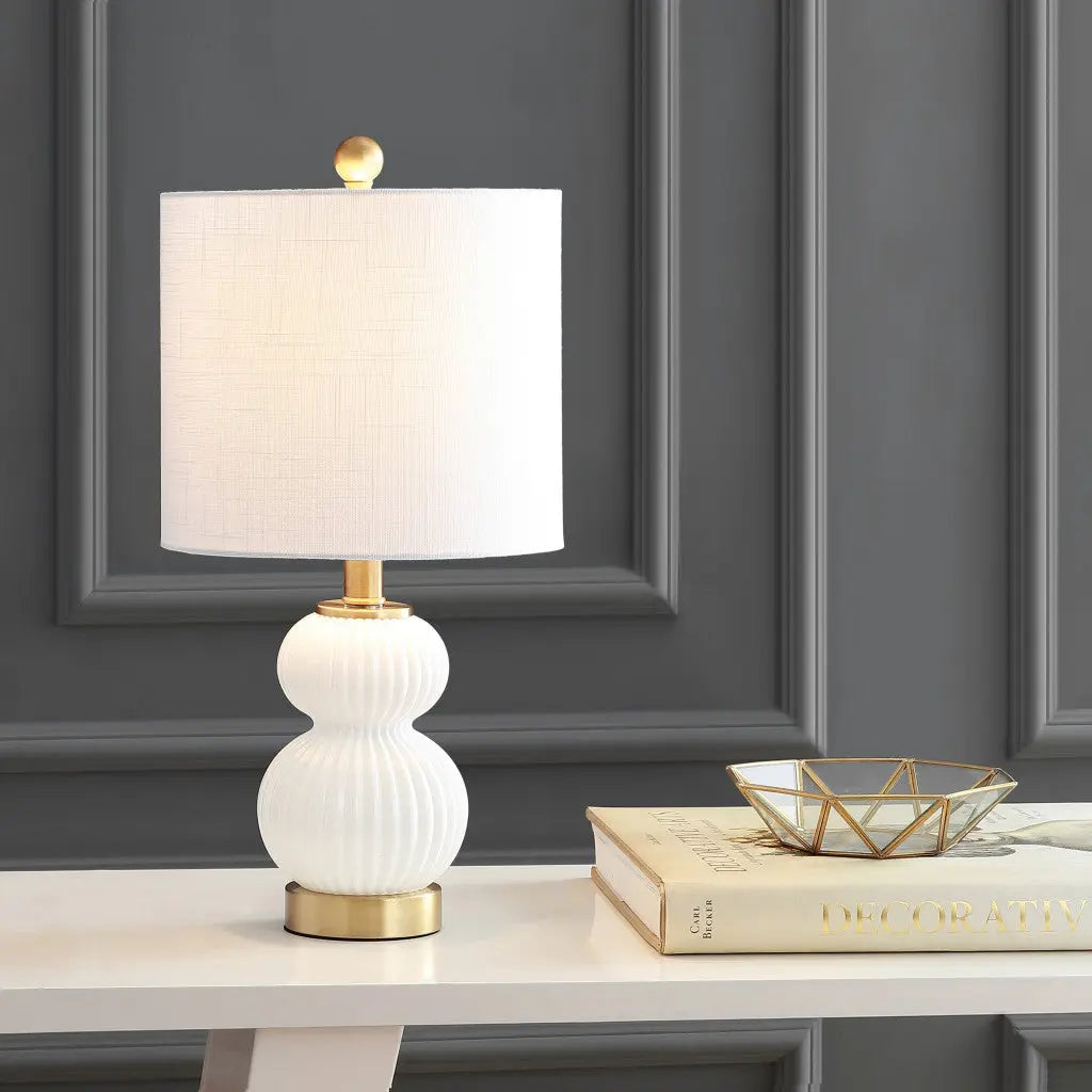 20" Gold Globe Globe Lamp With Drum Shade Homeroots Lighting