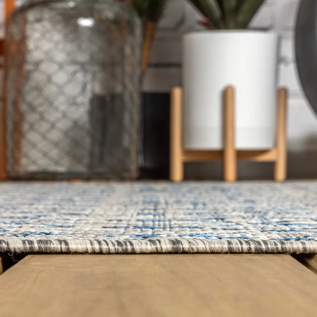 20' Light Gray And Navy Blue Trellis Indoor Outdoor Runner Rug Homeroots Outdoor