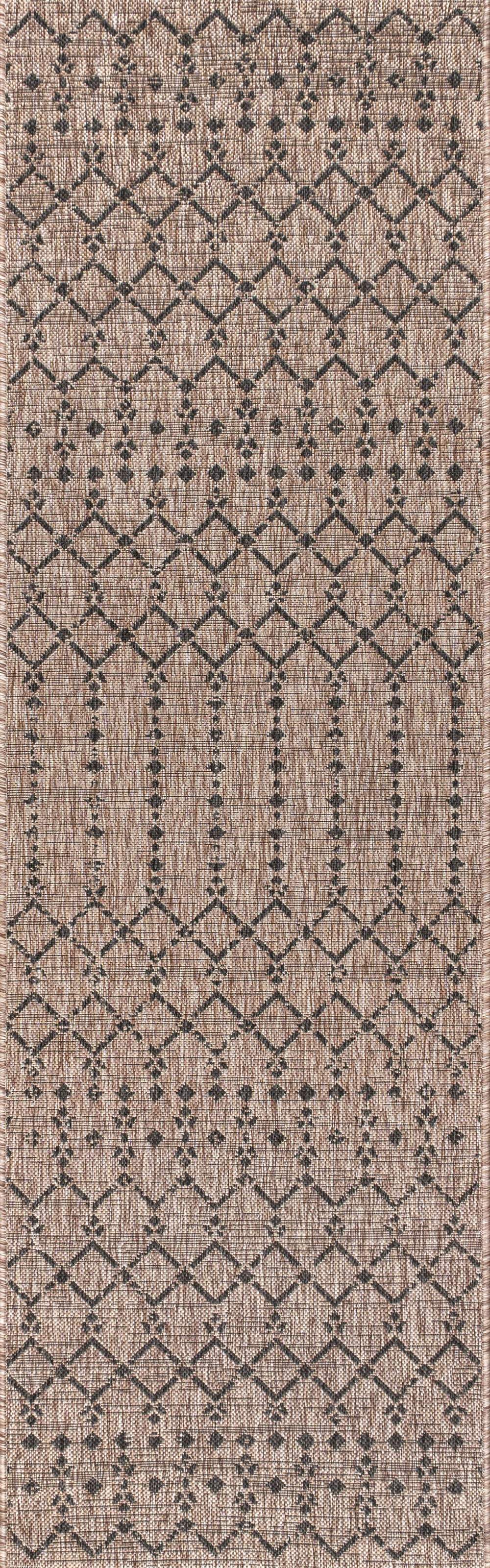 20' Natural And Black Trellis Indoor Outdoor Runner Rug - GreatEagleInc