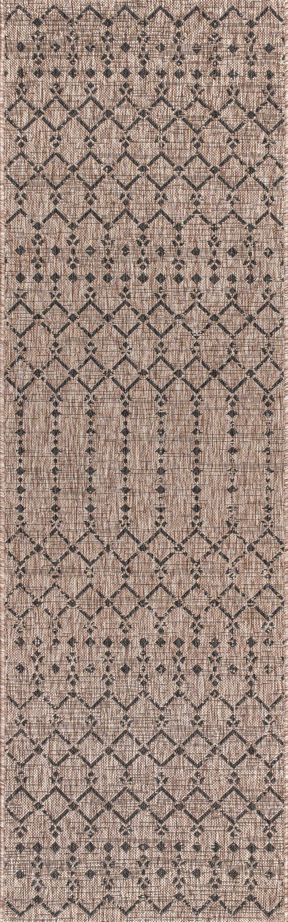 20' Natural And Black Trellis Indoor Outdoor Runner Rug - GreatEagleInc