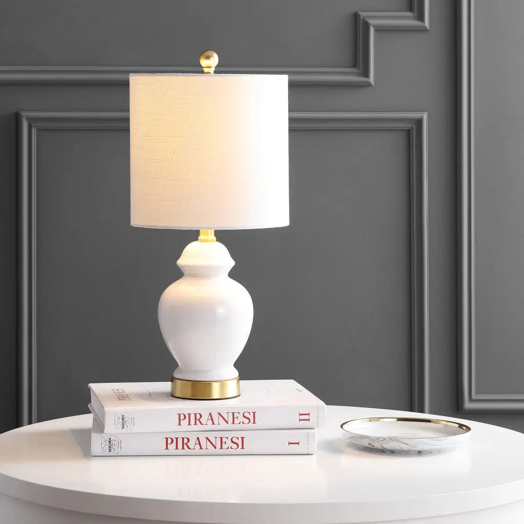 20" White And Gold Urn Table Lamp With Drum Shade Homeroots Lighting